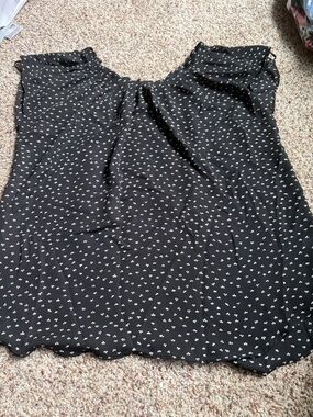 LC Lauren Conrad Black Top with White Ditsy Print
